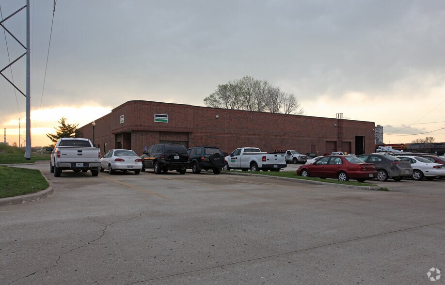 6001 E Front St, Kansas City, MO for lease - Primary Photo - Image 1 of 2