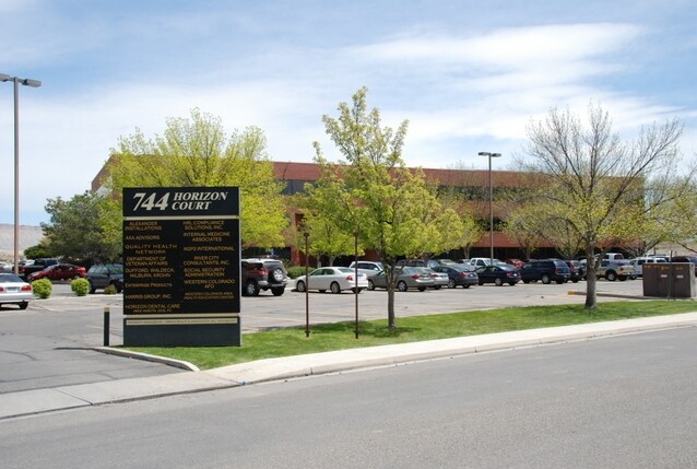 744 Horizon Ct, Grand Junction, CO à louer - Photo du bâtiment - Image 3 de 19