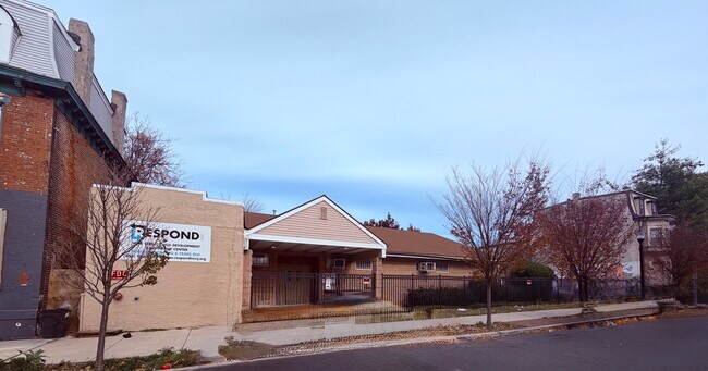 More details for 309 Vine St, Camden, NJ - Retail for Lease