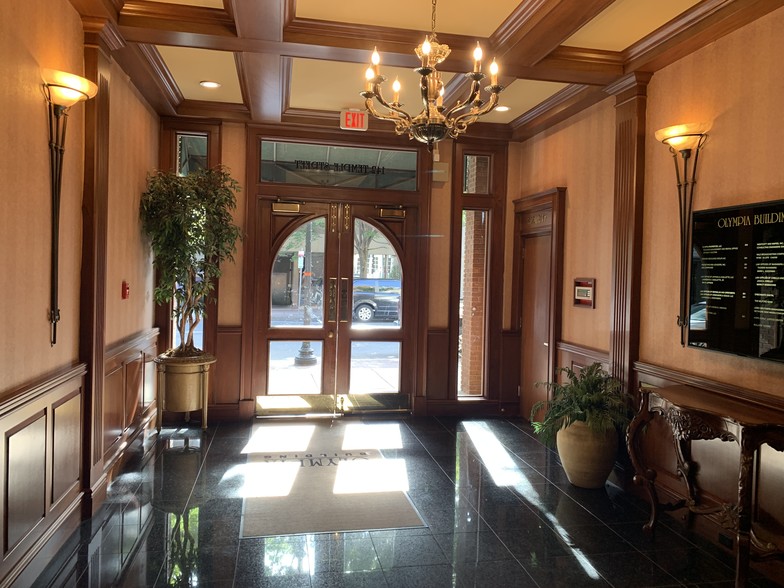 142 Temple St, New Haven, CT for lease - Lobby - Image 2 of 22