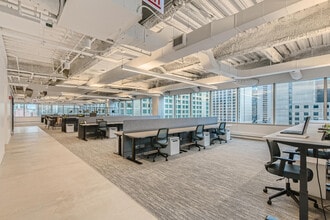 515 N State St, Chicago, IL for lease Interior Photo- Image 2 of 10
