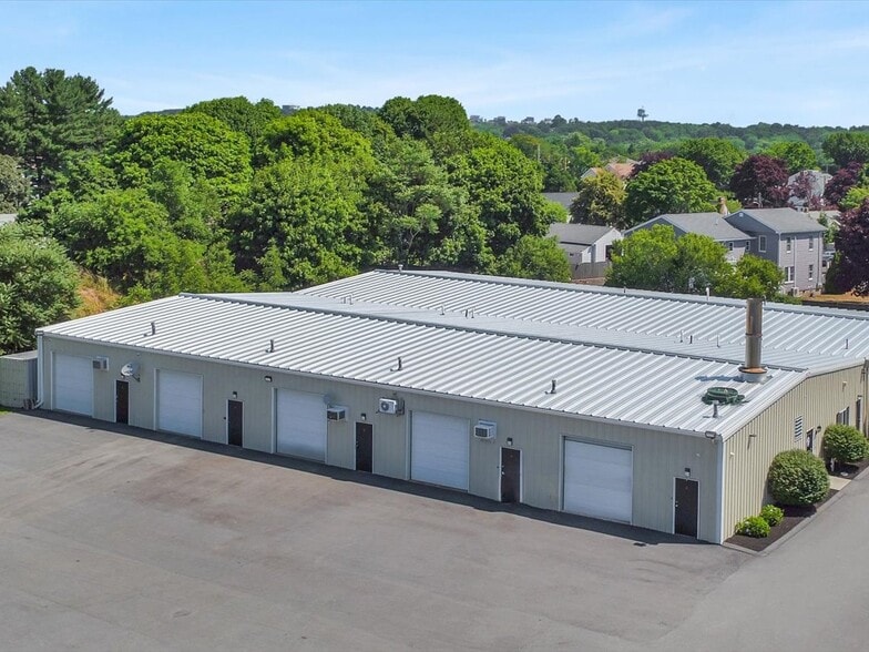 10 Rainbow Ter, Danvers, MA for lease - Building Photo - Image 2 of 16