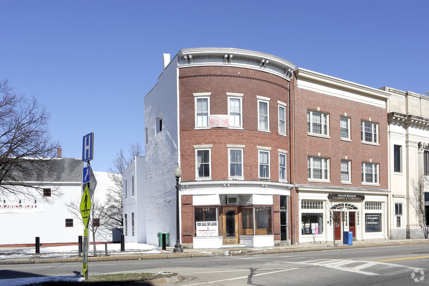 10 S Main St, Rochester, NH à vendre - Photo principale - Image 1 de 1