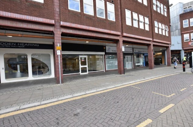 Midgate, Peterborough à louer - Photo du bâtiment - Image 2 de 16