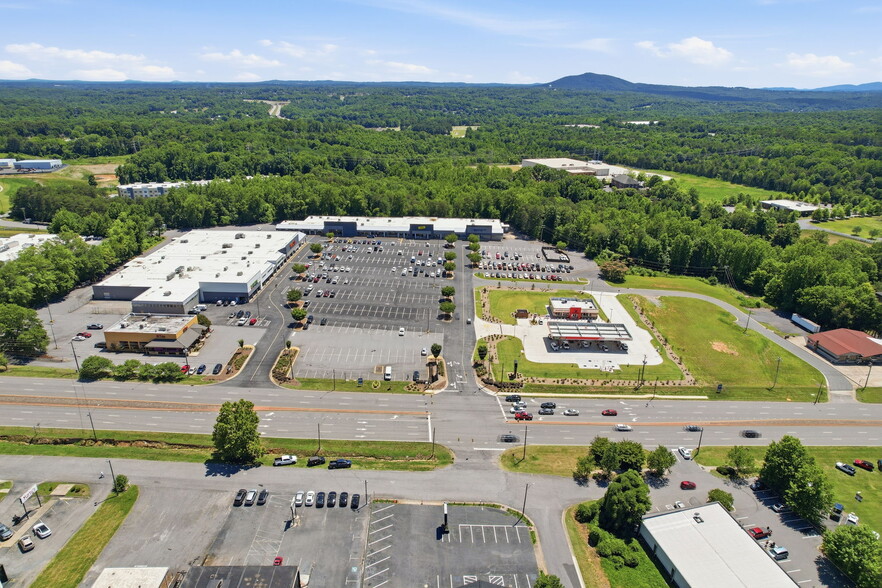 505-573 US 70 Hwy SW, Hickory, NC for lease - Aerial - Image 1 of 6