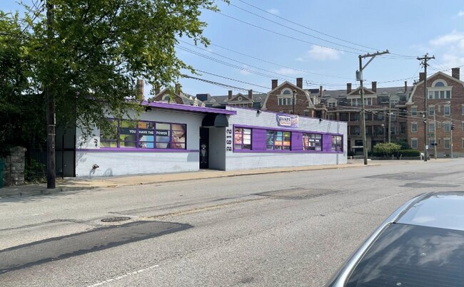 More details for 2612 Gilbert Ave, Cincinnati, OH - Flex for Lease