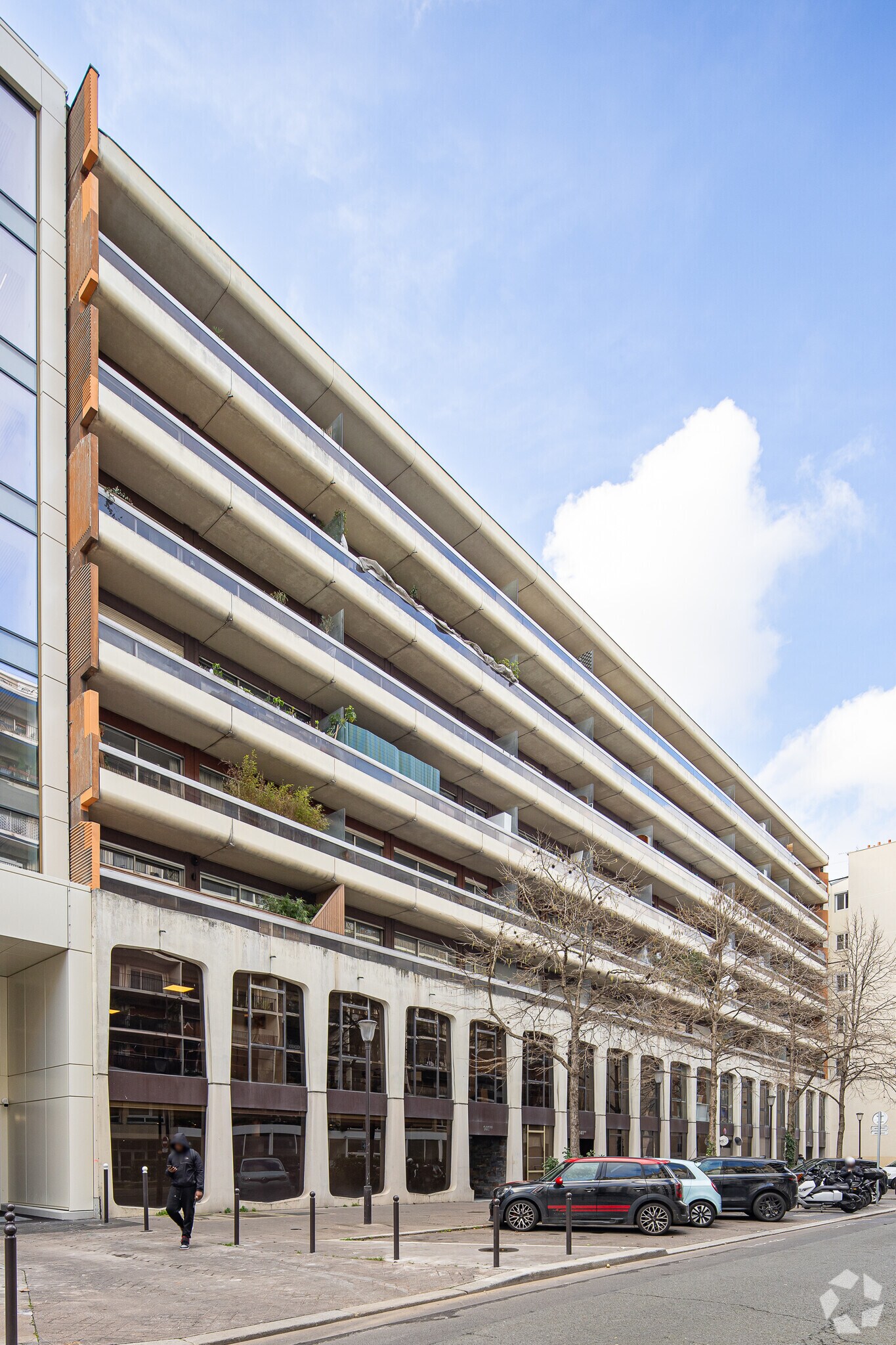 143 Bis Rue De Saussure, Paris à louer Photo du bâtiment- Image 1 de 32