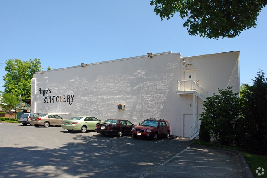 3706 Howard Ave, Kensington, MD à vendre - Photo du bâtiment - Image 3 de 3