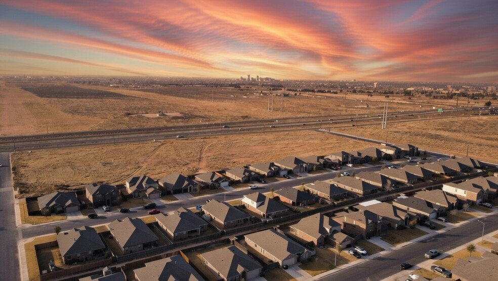 2301-2317 Loop 250 North, Midland, TX à vendre - Photo du bâtiment - Image 3 de 4