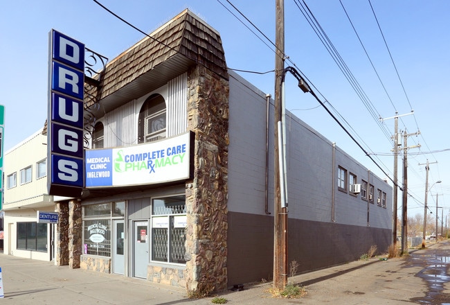 More details for 12418 118th Ave NW, Edmonton, AB - Retail for Sale