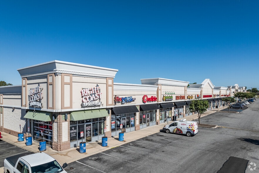 550 Commack Rd, Deer Park, NY for lease - Building Photo - Image 2 of 4