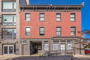 2613 W Girard Ave, Philadelphia PA - Services immobiliers commerciaux