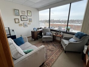 500 E Main St, Branford, CT for lease Interior Photo- Image 1 of 10