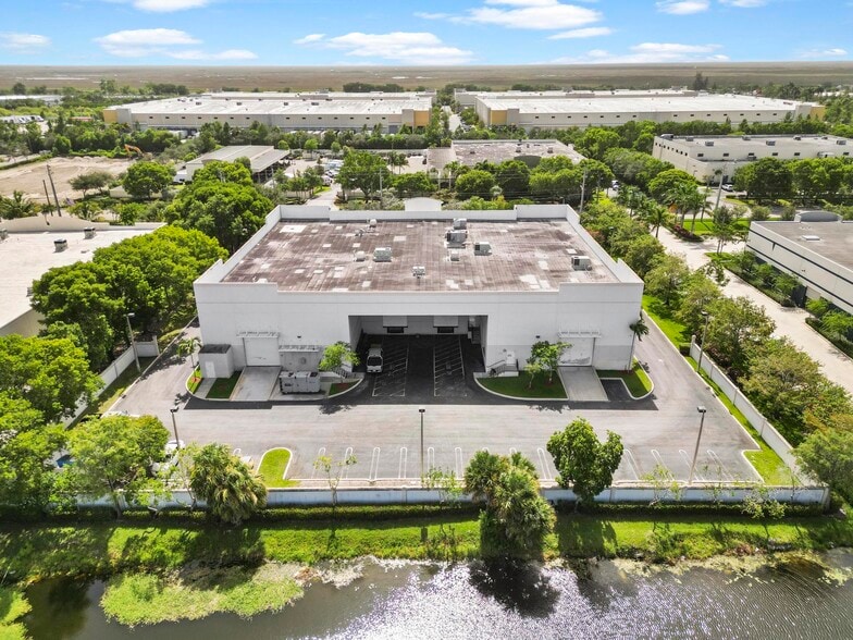 4201 NW 124th Ave, Coral Springs, FL for sale - Building Photo - Image 2 of 32