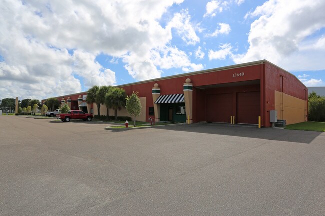 Plus de détails pour 12640 62nd St N, Largo, FL - Industriel à louer