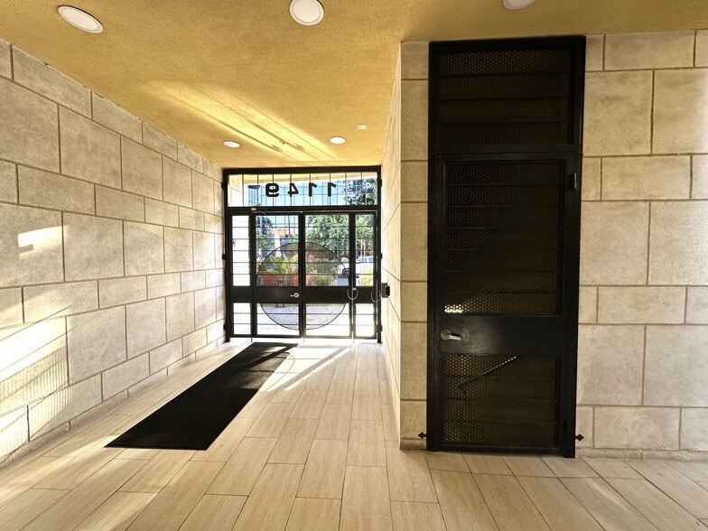 1149 3rd St, Santa Monica, CA for lease - Interior Photo - Image 3 of 25