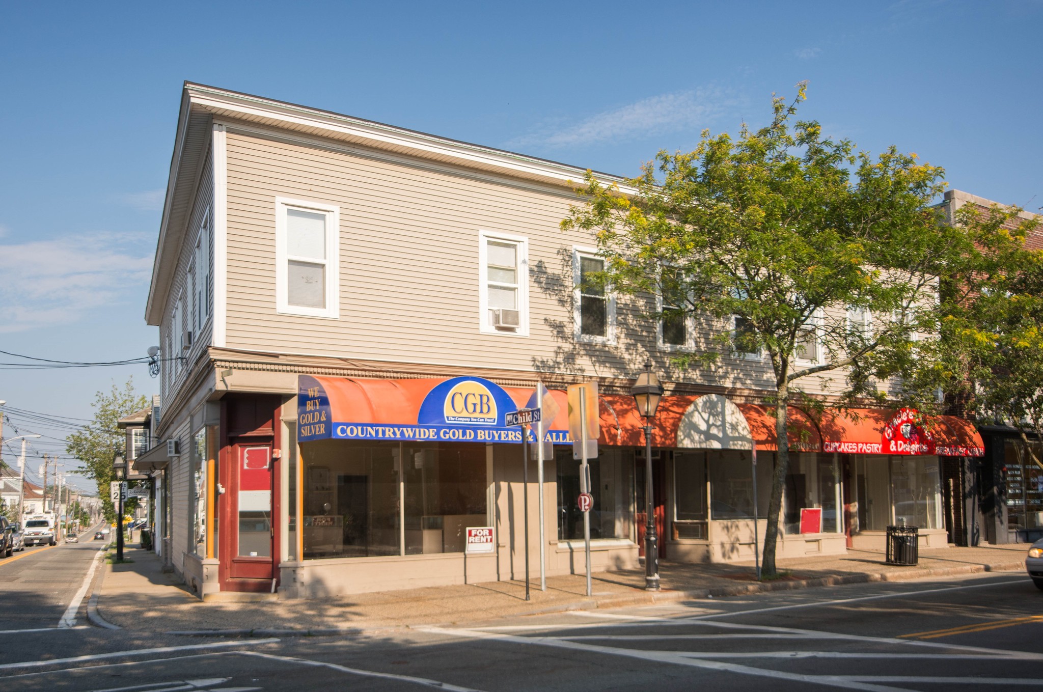 Retail in Warren, RI for sale Building Photo- Image 1 of 1