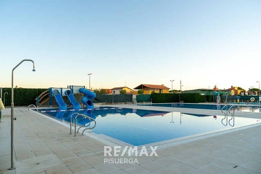 Avenida de las Navas, 50, Aldeamayor de San Martín, Valladolid à vendre - Photo du bâtiment - Image 3 de 20