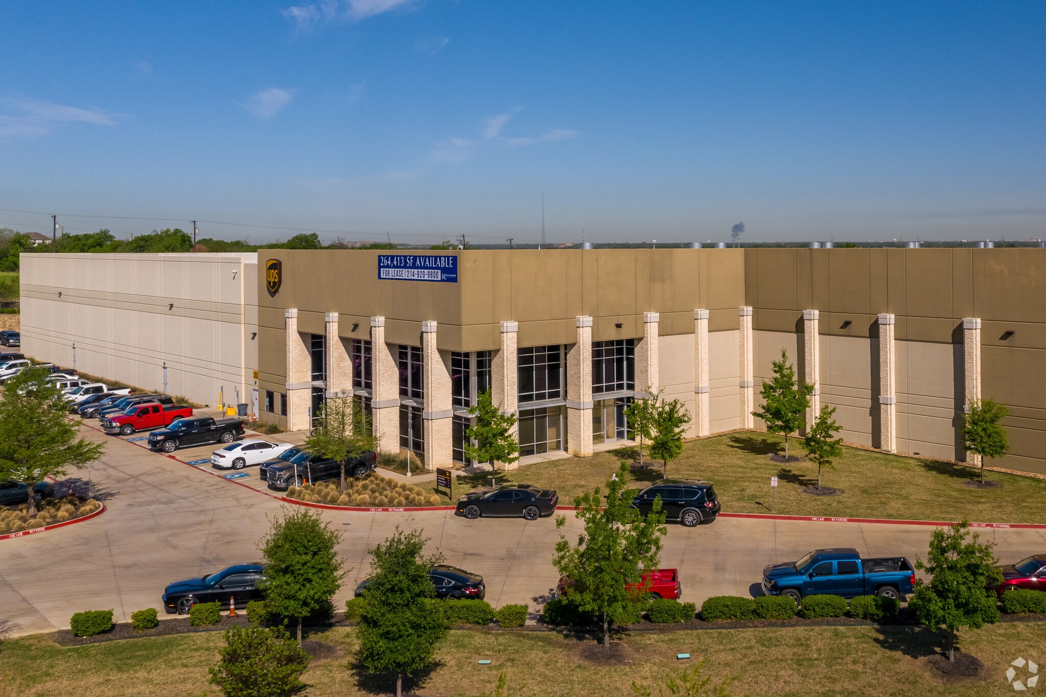 4495 Dfw Tpke, Dallas, TX for lease Primary Photo- Image 1 of 5
