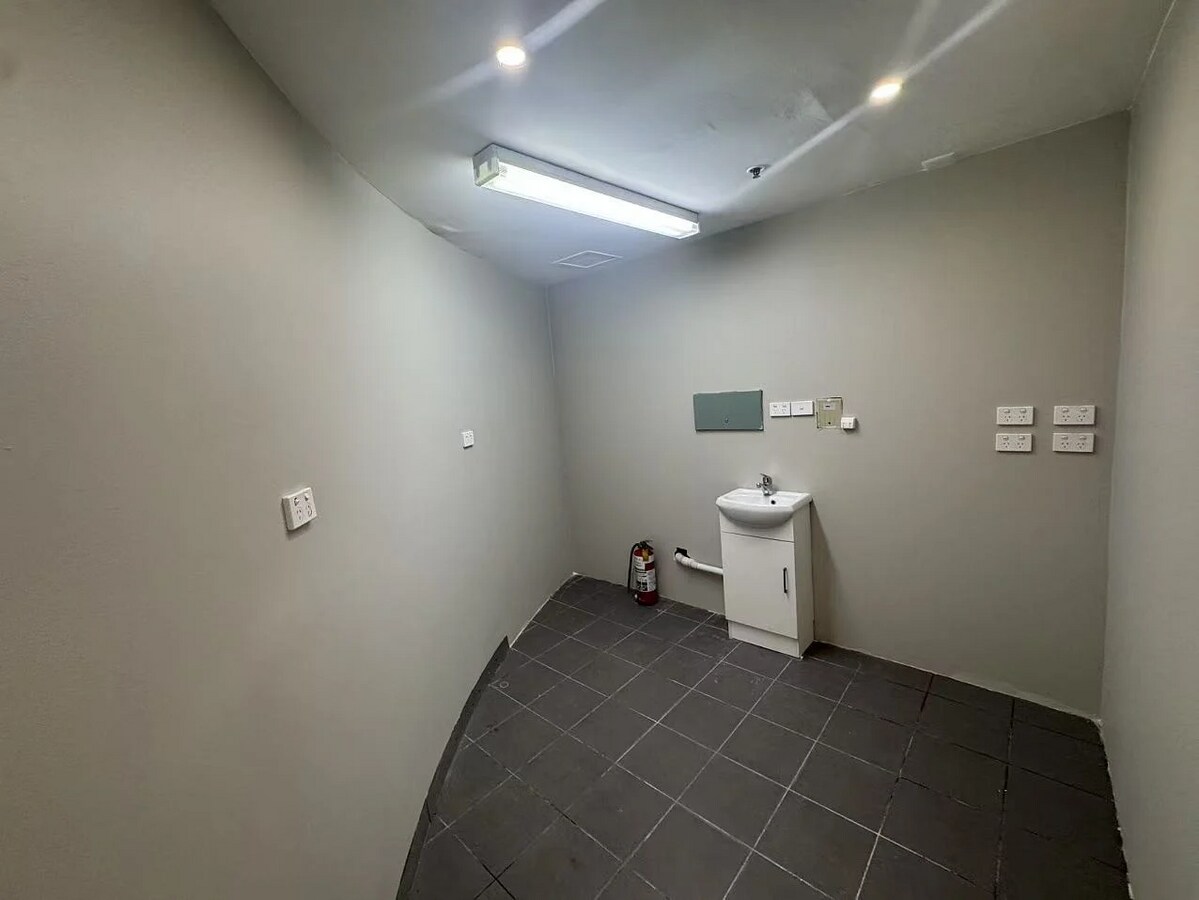 1 Dixon St, Sydney, NSW 2000 - Unit 11 -  - Interior Photo - Image 2 of 4