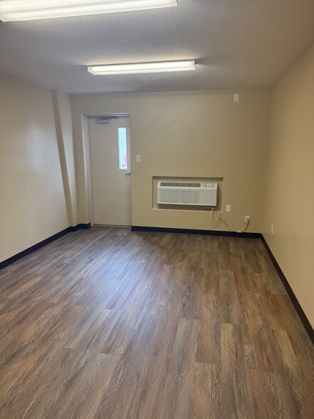 1815 Dickinson Ave, Dickinson, TX à louer - Photo intérieure - Image 3 de 10