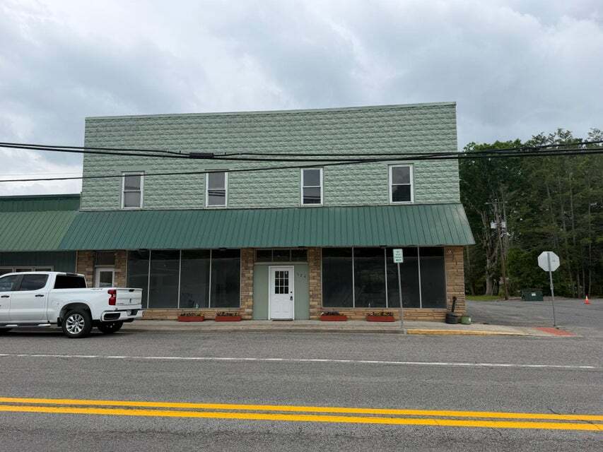 524 Nicholas st, Rupert, WV for sale Building Photo- Image 1 of 4