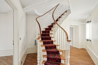 179 Rue De La Pompe, Paris for lease Interior Photo- Image 1 of 14