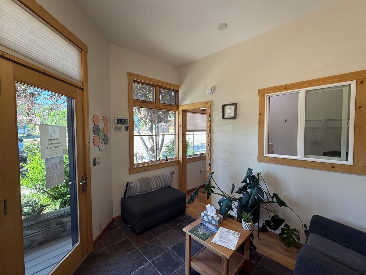 195 S Lena St, Ridgway, CO 81432 - Unit A - - Interior Photo - Image 2 of 20