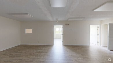 5701 NW 88th Ave, Tamarac, FL à louer Numérisation 3D de Matterport- Image 1 de 4