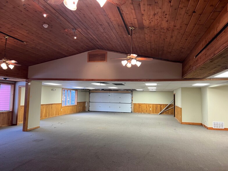 5785 State Route 80, Tully, NY for lease - Interior Photo - Image 2 of 4