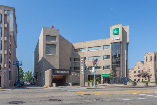 Plus de détails pour 400 W Tuscarawas St, Canton, OH - Bureau à louer