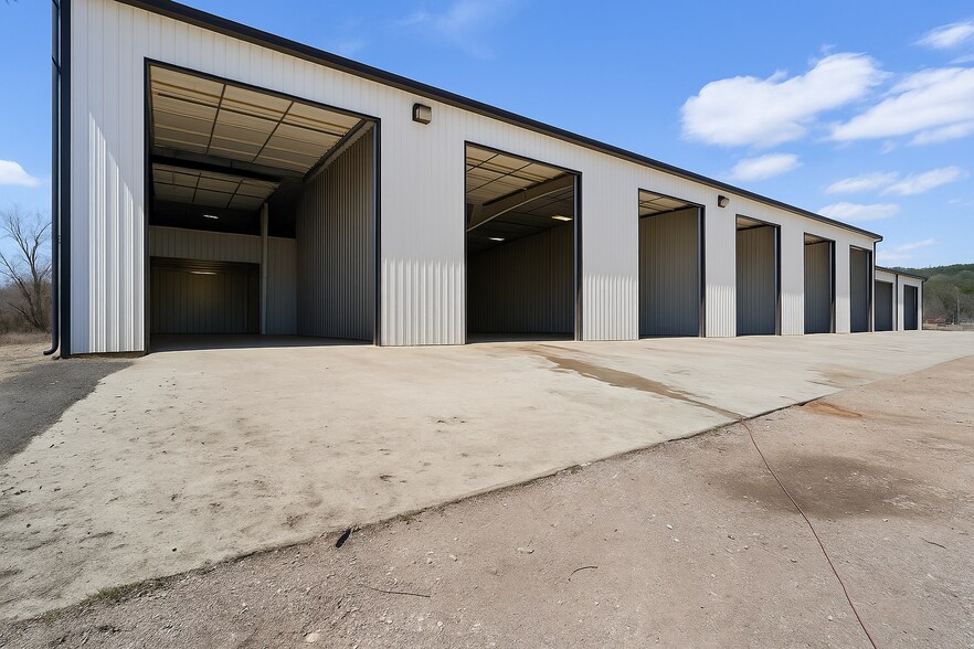 2100 W Main St, Newcastle, WY à vendre - Photo du bâtiment - Image 2 de 20