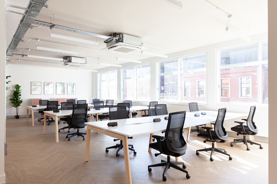 32-36 Great Portland St, London for lease - Building Photo - Image 3 of 32