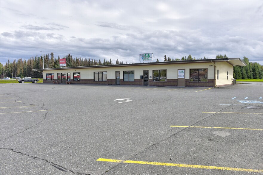 10735 Kenai Spur Hwy, Kenai, AK à louer - Photo du bâtiment - Image 1 de 22