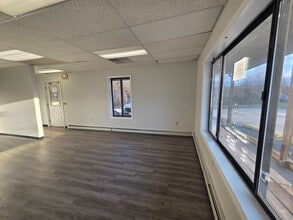 1234 Us-9, Wappingers Falls, NY for lease Interior Photo- Image 2 of 7