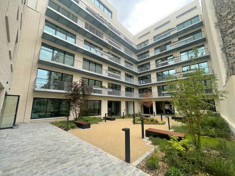 36 Rue Du Chemin Vert, Paris à louer - Photo du bâtiment - Image 1 de 20