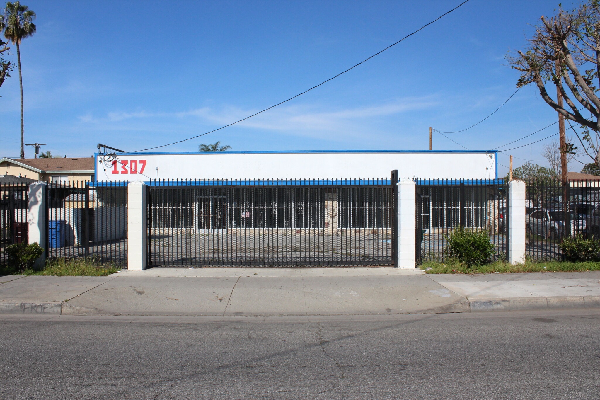 1307 N Long Beach Blvd, Compton, CA for sale Primary Photo- Image 1 of 14