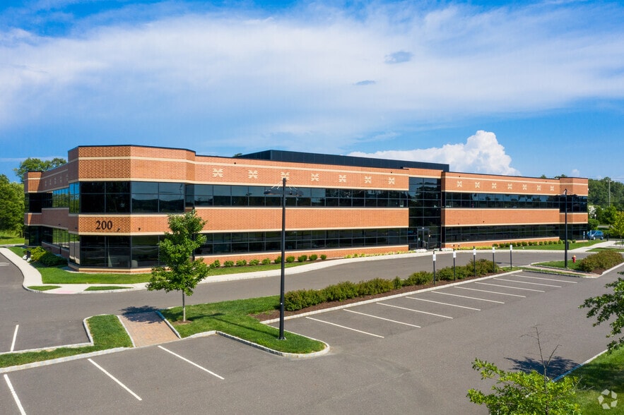 200 Clocktower Dr, Hamilton, NJ for lease - Building Photo - Image 1 of 8