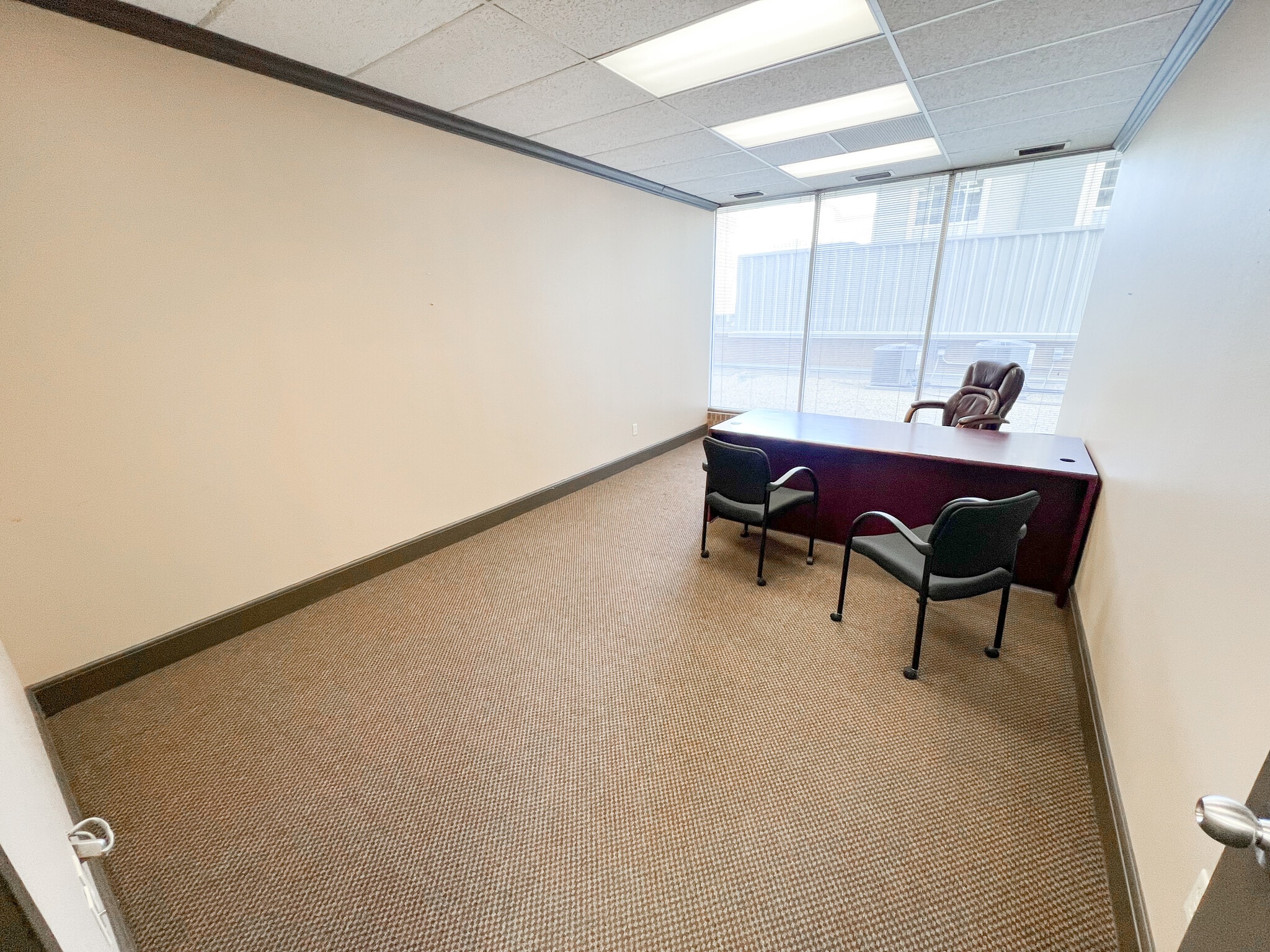 201-203 W Wall St, Midland, TX à louer Photo intérieure- Image 1 de 2