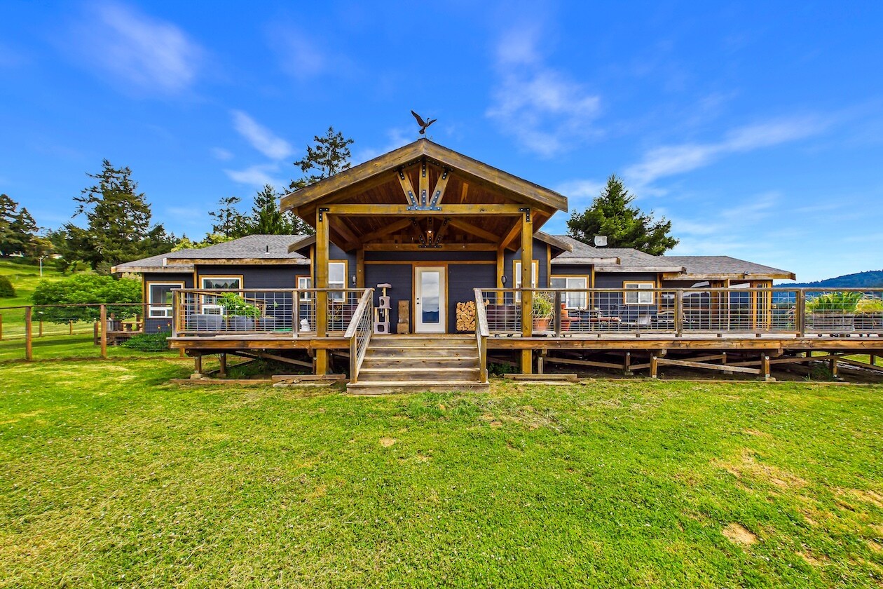 549 Brown Rd, Myers Flat, CA à vendre Photo principale- Image 1 de 39