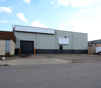 Plus de détails pour 9913 73rd Ave NW, Edmonton, AB - Industriel à louer