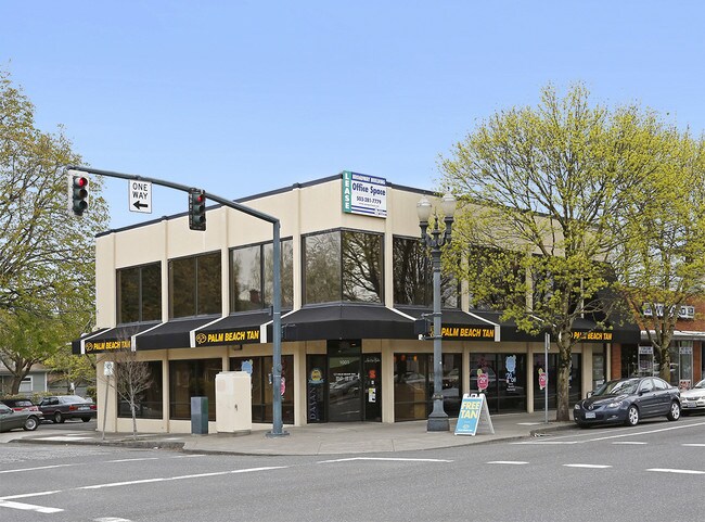 Plus de détails pour 1001-1007 NE Broadway St, Portland, OR - Bureau à louer