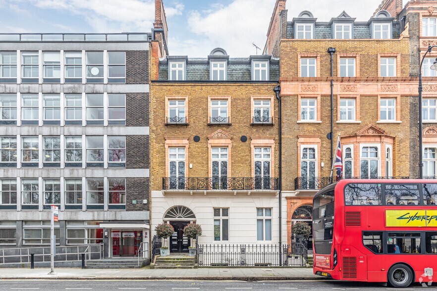 48-49 Russell Sq, Londres à louer - Photo du bâtiment - Image 2 de 7