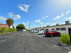 1200-1240 E 4th Ave, Hialeah, FL à louer Photo intérieure- Image 2 de 3