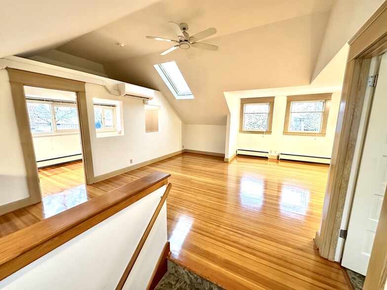 1442 Pearl St, Eugene, OR for lease - Building Photo - Image 3 of 17