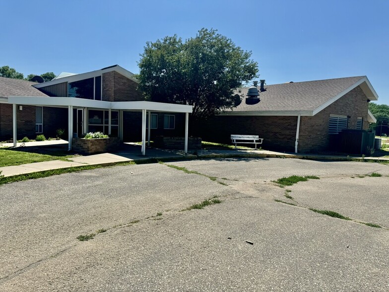 1110 W 11th St, Concordia, KS à vendre - Photo principale - Image 1 de 8