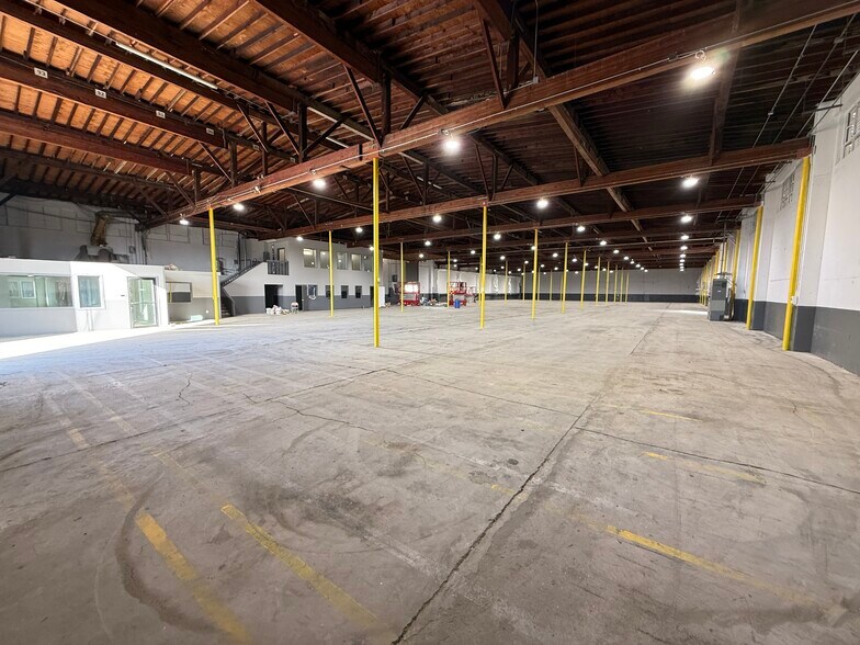 875 N Stockton St, Lodi, CA à louer - Photo intérieure - Image 3 de 6
