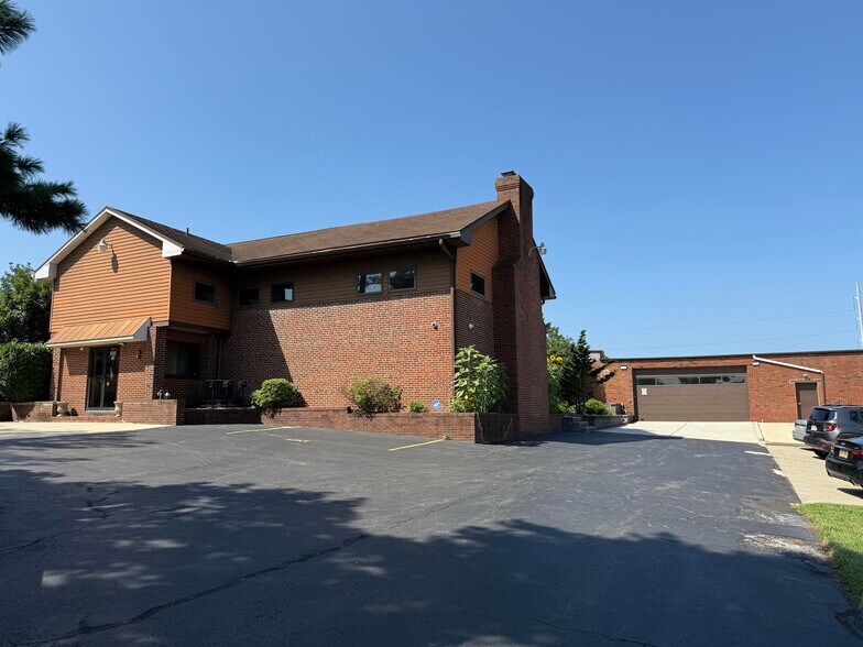 1025 N Black Horse Pike, Runnemede, NJ à louer - Photo du bâtiment - Image 1 de 3