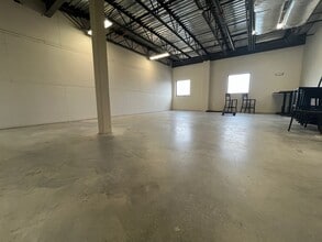 189-191 S Main St, Middleton, MA for lease Building Photo- Image 2 of 6