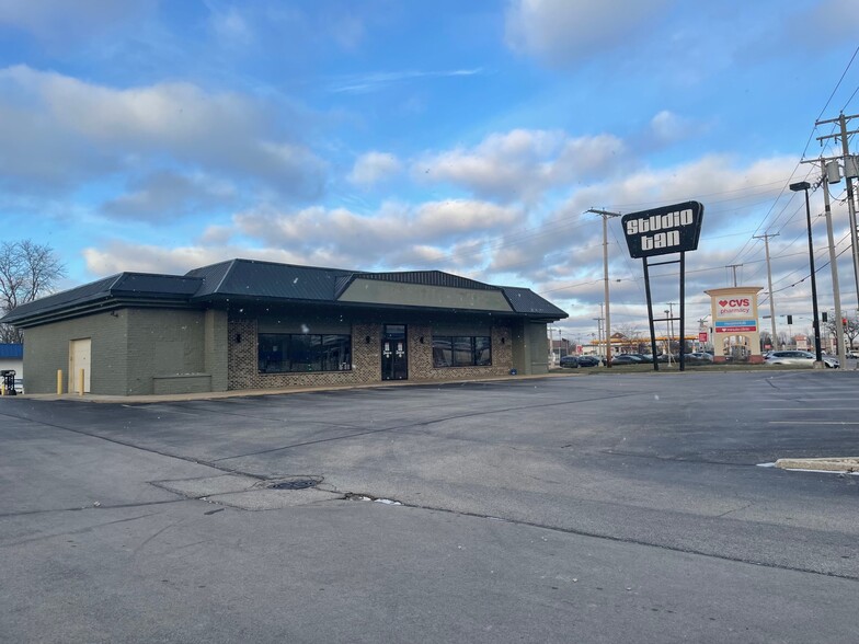 6209 E State Blvd, Fort Wayne, IN for lease - Building Photo - Image 1 of 5